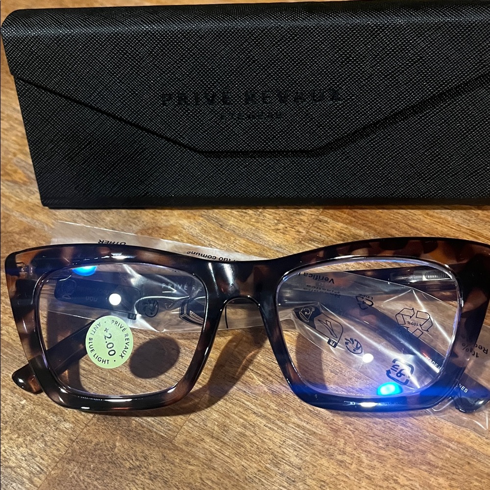 Prive Revaux Tortoise Shell Glasses